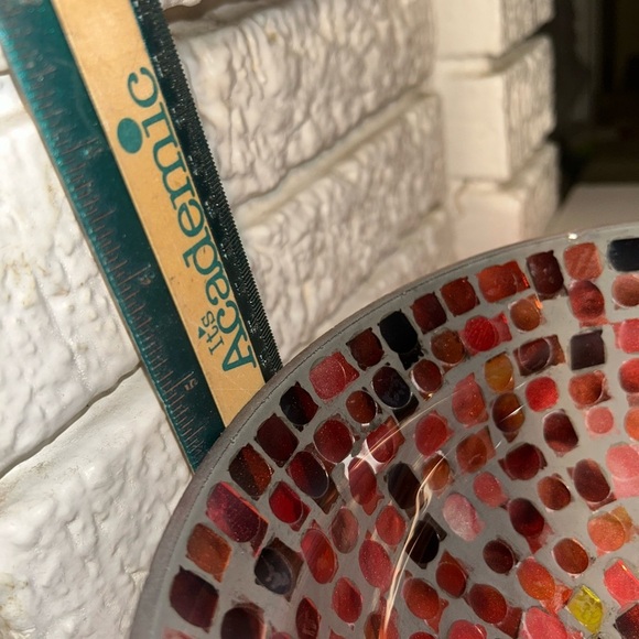 Mosaic Art Bowl - Red Pink White Candy Dish Home Decor Collectibles Vintage - Picture 6 of 9